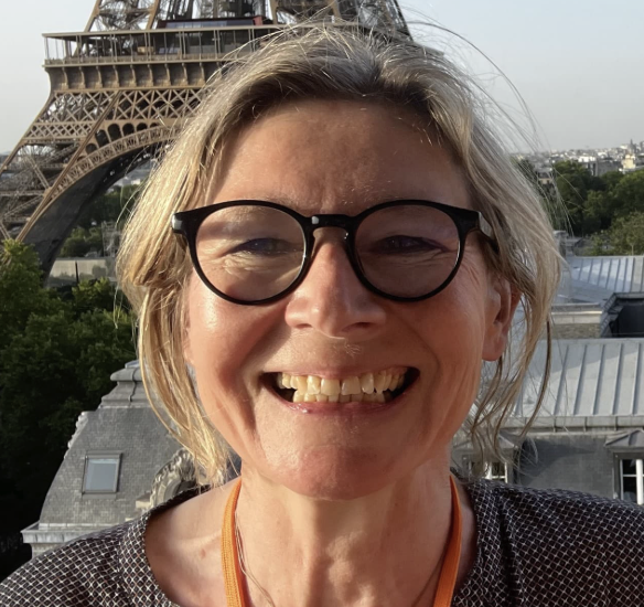 Dr Anne Coutaux